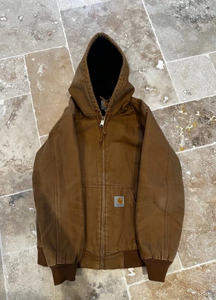 carhartt active jacket brown vintage, marque: Carhartt, état: Très bon état, taille: M, 150,00 €, 158,20 € Protection acheteurs incluse