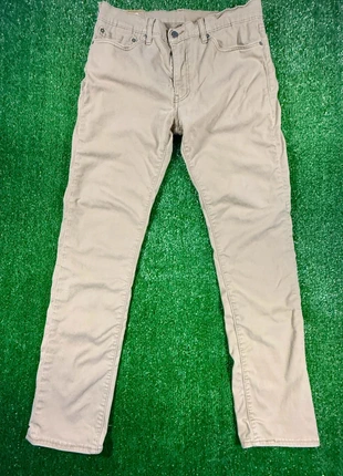 Levi’s Premium – Pantalon chino denim stretch – Taille W34 L32 (FR 44/46), merk: Levi's, staat: Heel goed, maat: W34 | FR 44, € 29,00, € 31,15 inclusief Kopersbescherming