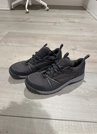 Zapatos montaña, marque: Quechua, état: Très bon état, taille: 43, 15,00 €, 16,45 € Protection acheteurs incluse