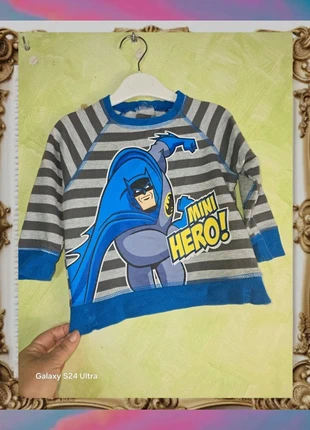 Sudadera batman bebe🪁, marca: Batman, estado: Muito bom, tamanho: 12-18 meses / 80 cm, €2.00, €2.80 inclui Proteção do Comprador