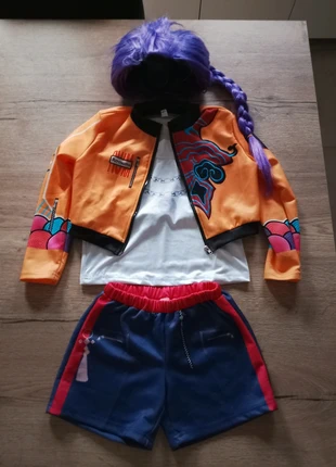 Tenue kpop demon hunters, brand: Collectif Aucun, condition: Very good, size: 9 years / 134 cm, €40.00, €42.70 includes Buyer Protection