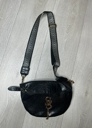 sac banane noir effet croco bandoulière large zig zag doré, marque: Accessoire, état: Très bon état, 4,50 €, 5,43 € Protection acheteurs incluse