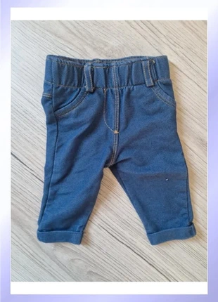 Pantalon kiabi, brand: Kiabi, condizioni: Ottime, taglia: Fino a 1 mese / 50 cm, €1.50, €2.28 include la Protezione acquisti