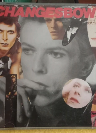 CD David Bowie - Changesbowie - Edición USA, état: Très bon état, 4,99 €, 5,94 € Protection acheteurs incluse