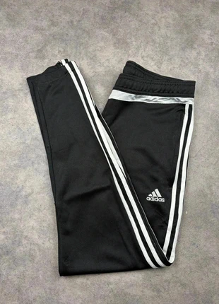 Jogging Adidas | Taille M | Couleur Noir, marke: adidas, zustand: Sehr gut, größe: M, 18,00 €, 19,60 € beinhaltet Vinted-Käuferschutz Pro