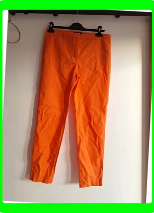 Pantalon 77 orange Caroll taille 40, marque: Caroll, état: Très bon état, taille: L / 40 / 12, 14,00 €, 15,40 € Protection acheteurs (Pro) incluse