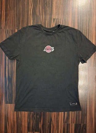 Maglia NBA lakers, marke: NBA, zustand: Sehr gut, größe: S, 5,00 €, 5,95 € inklusive Vinted-Käuferschutz