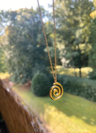 Collier spirale tendance en acier inoxydable, état: Très bon état, 5,50 €, 6,48 € Protection acheteurs incluse