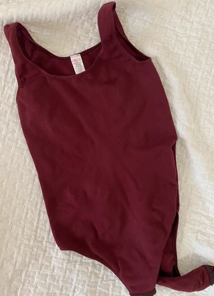 Body fgm04, brand: Fgm04, condizioni: Ottime, taglia: M / IT 42 / EU 38, €15.00, €16.45 include la Protezione acquisti