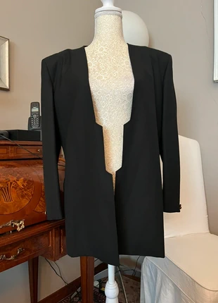Blazer donna alta moda nero taglia L misure in foto, merk: Genny, staat: Heel goed, maat: L / 40 / 12, € 38,00, € 40,60 inclusief Kopersbescherming