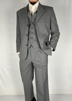 Costume 3 pièces vintage 20s en laine gris à rayures - coupe droite veste 3 boutons | taille 46, marca: Vintage Dressing, estado: Muy bueno, tamaño: 46, 90,00 €, 95,20 € Protección al comprador Pro incluida