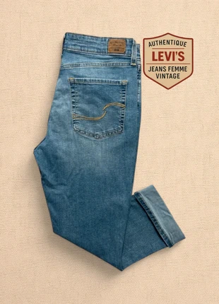 Jean Levi’s® Authentique femme slim bleu moyen taille FR 40 (W30 L32) très bon état 1090, marca: Levi's, estado: Muito bom, tamanho: L / 40 / 12, €15.00, €16.45 inclui Proteção do Comprador Pro