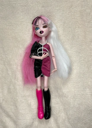 🖤 Bratzillaz Cloetta Spelletta – Poupée rare & collector 💗, marque: Bratzillaz, état: Très bon état, taille: 4 ans / 104 cm, 10,00 €, 11,20 € Protection acheteurs incluse