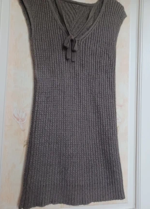 Robe d'hiver chaude taille XS Sisley, brand: Sisley, condition: Very good, size: XS / 34 / 6, €12.00, €13.30 includes Buyer Protection