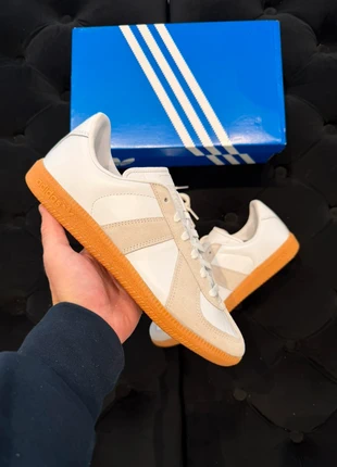 adidas BW Army Cloud White Chalk White, brand: adidas, condition: Very good, size: 42.5, €184.95, €194.90 includes Buyer Protection Pro