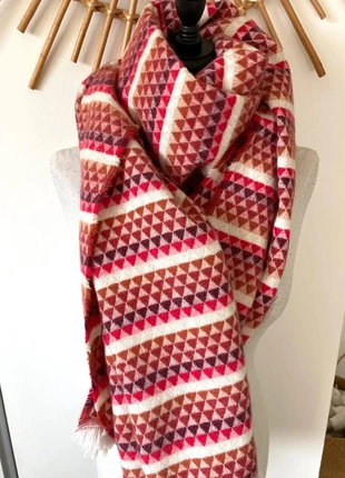 Superbe écharpe chaude et douce rose crème, marque: Boutique indépendante, état: Neuf sans étiquette, 18,00 €, 19,60 € Protection acheteurs incluse