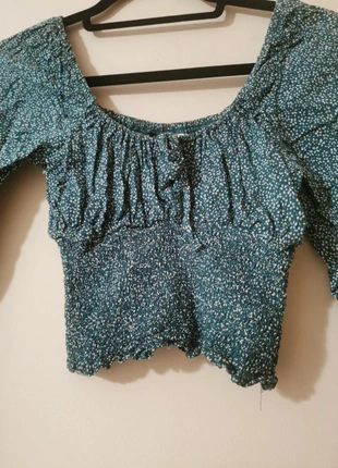 H&M Green Ditsy Floral Shirred Crop Top 💚 (Size XS), brand: H&M, condition: Very good, size: XS / 34 / 6, €3.00, €3.85 includes Buyer Protection