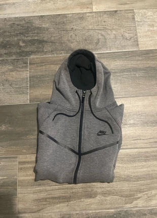 Veste Nike tech gris, brand: Nike, condition: Good, size: S, €15.00, €16.45 includes Buyer Protection