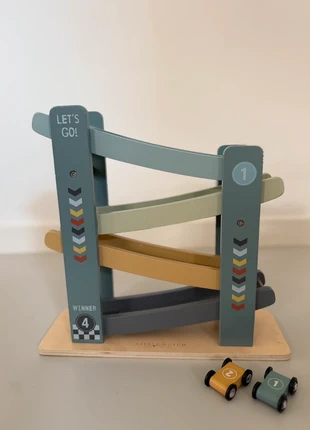 Little Dutch Rollerbaan Cars, merk: Little Dutch, staat: Goed, maat: 18-24 maanden / 86 cm, € 2,50, € 3,33 inclusief Kopersbescherming