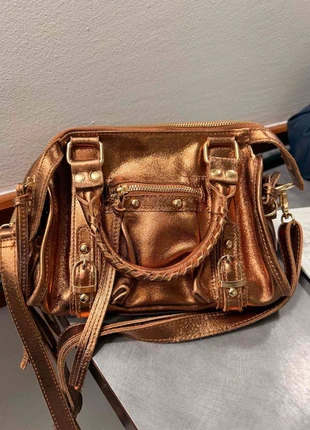 Sac à main couleur cuivrer, brand: The Genuine Leather, condizioni: Ottime, €35.00, €37.45 include la Protezione acquisti