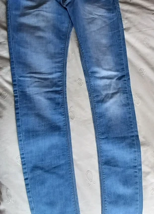 Willed Wear pantalón vaquero azul claro talla 46 nuevo, condizioni: Nuovo con cartellino, taglia: XXXL / IT 50 / EU 46, €19.99, €21.69 include la Protezione acquisti