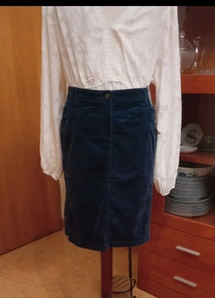 Falda de pana. T46, marque: C&A, état: Neuf avec étiquette, taille: XXXL / 46 / 18, 10,00 €, 11,20 € Protection acheteurs incluse