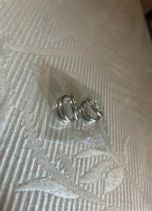 Orecchini a Spirale in Argento – Eleganti e Moderni, brand: Vintage Dressing, condizioni: Ottime, €9.99, €11.19 include la Protezione acquisti