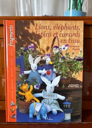 Lions, éléphants, lapins et canards en tissu, zustand: Sehr gut, 2,00 €, 2,80 € inklusive Vinted-Käuferschutz