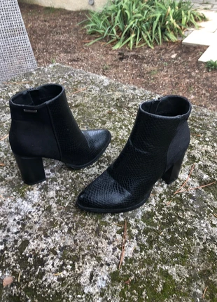 Bottines cuir & daim, marke: Boutique Parisienne, zustand: Sehr gut, größe: 36, 15,00 €, 16,45 € inklusive Vinted-Käuferschutz