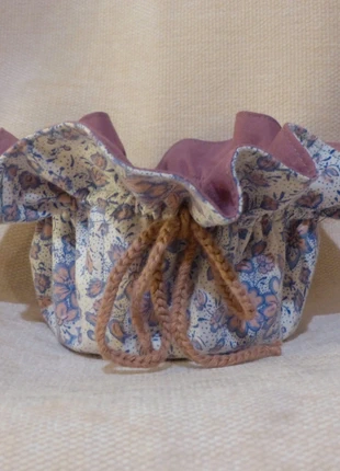 Sac a bijoux, marque: Fait Main, état: Neuf avec étiquette, 8,00 €, 9,10 € Protection acheteurs incluse