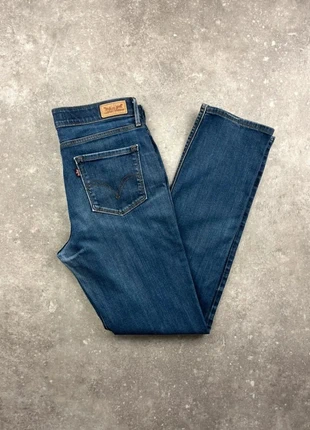Jeans Levi’s 525 Straight Taille 8 Femme, marke: Levi's, zustand: Sehr gut, größe: S / 36 / 8, 19,00 €, 20,65 € beinhaltet Vinted-Käuferschutz Pro
