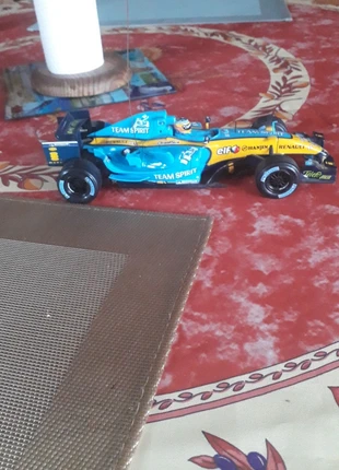 Voiture téléguidée Renault F1, brand: Renault, condition: Very good, €10.00, €11.20 includes Buyer Protection