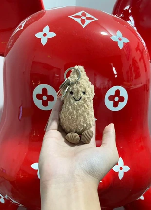 Peanut plush keychain, brand: Jellycat, condition: New without tags, size: One size, €12.00, €13.30 includes Buyer Protection
