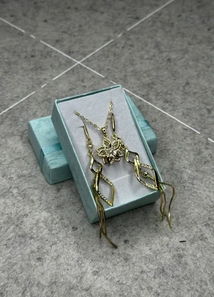 Elegant Gold Flower Jewelry Gift Set – Necklace + Rhinestone Drop Earrings, brand: Elegant, condition: Very good, €10.00, €11.20 includes Buyer Protection