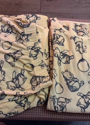 Disney pyjama Winnie l ourson XL primark femme, marque: Primark, état: Très bon état, taille: XL / 42 / 14, 6,00 €, 7,00 € Protection acheteurs incluse