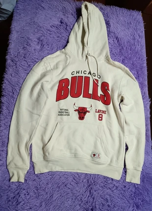 Sudadera bulls mujer, marque: NBA, état: Très bon état, taille: M, 2,00 €, 2,80 € Protection acheteurs incluse