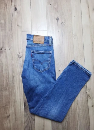 Jean Levi’s 511 - bleu - coupe droite - W30 L32 - Homme - Très Bon état, marke: Levi's, zustand: Sehr gut, größe: W30 | DE 46, 15,00 €, 16,45 € inklusive Vinted-Käuferschutz