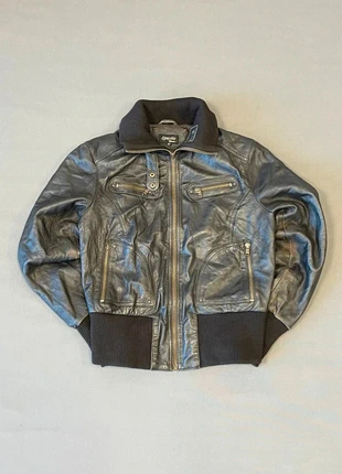 Vintage Leather Jacket Classic Form New Perspective 📴, marque: Vintage Dressing, état: Très bon état, taille: M / 38 / 10, 48,00 €, 51,10 € Protection acheteurs incluse