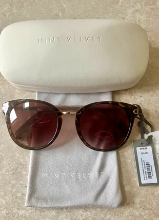 Women’s Mint Velvet “Buenos” sunglasses - in store £49, brand: Mint Velvet, condition: New with tags, £20.00, £21.70 includes Buyer Protection