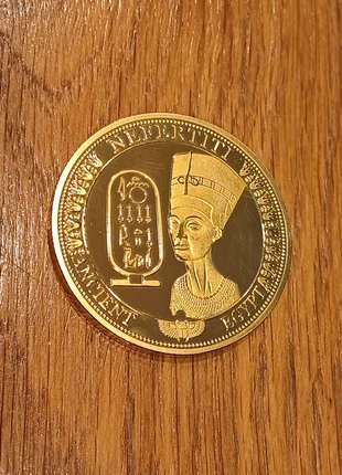 Piece collection dorée sur Nefertiti, condition: Very good, €10.00, €11.20 includes Buyer Protection