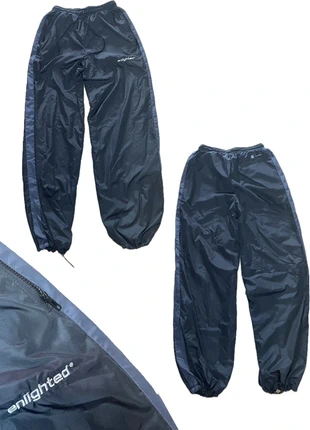 enlighted extra baggy parachute pants, marque: enlighted, état: Très bon état, taille: L, 20,00 €, 21,70 € Protection acheteurs incluse