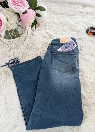 Jeans Court femme marque NYDJ taille 38 couleur bleu, merk: NYDJ, staat: Heel goed, maat: M / 38 / 10, € 18,99, € 20,64 inclusief Kopersbescherming Pro