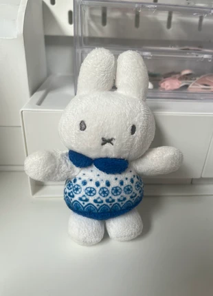 Mini Miffy/Nijntje plushie, merk: Miffy, staat: Heel goed, maat: Universeel, € 2,00, € 2,80 inclusief Kopersbescherming