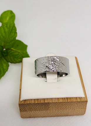 Bague ajustable argentée acier inoxydable, marca: Tendance, estado: Novo sem etiquetas, tamanho: Ajustável, €5.50, €6.48 inclui Proteção do Comprador Pro