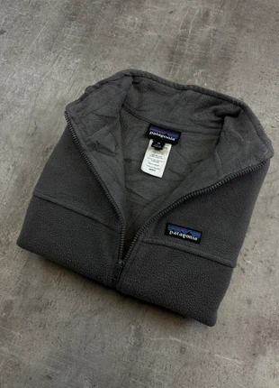 Veste en polaire full zips  patagonia unies gris noir logo brodé taille M homme | CLA060, marca: Patagonia, estado: Muito bom, tamanho: M, €54.90, €58.35 inclui Proteção do Comprador
