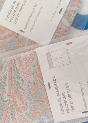Lote 2 Fundas Zara Home 45x110cm, marca: Zara Home, estado: Novo com etiquetas, tamanho: Outro, €11.00, €12.25 inclui Proteção do Comprador