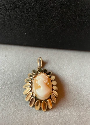 Pendentif, zustand: Sehr gut, 28,00 €, 30,10 € inklusive Vinted-Käuferschutz