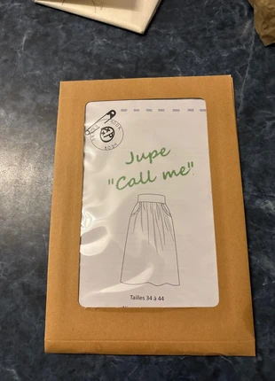 Patron Dress my body jupe Call me, marque: Dress my body, état: Neuf avec étiquette, 10,00 €, 11,20 € Protection acheteurs incluse