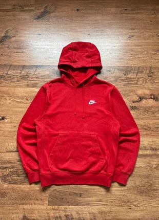 Pull à capuche Nike couleur rouge avec logo brodé - taille XS, marca: Nike, estado: Muito bom, tamanho: XS, €10.00, €11.20 inclui Proteção do Comprador