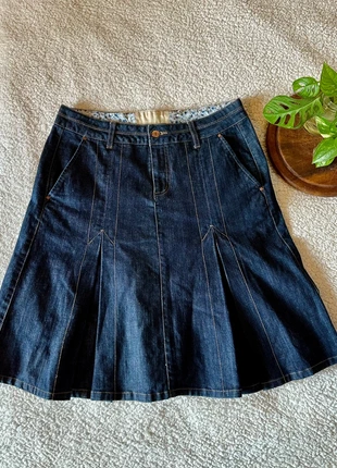 Coquette Dark Denim Pleated Midi Skirt, brand: COQUETTE, condizioni: Ottime, taglia: Taglia unica, €12.00, €13.30 include la Protezione acquisti